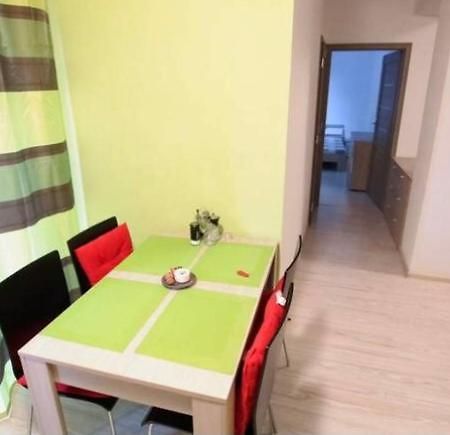 Appartement Apartman Vil Liptovsky Jan à Liptovský Mikuláš Extérieur photo